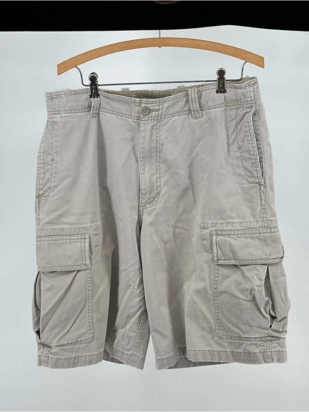 Y2K Old Navy Men's 32 Cargo Shorts‎ Khaki 100% Cotton